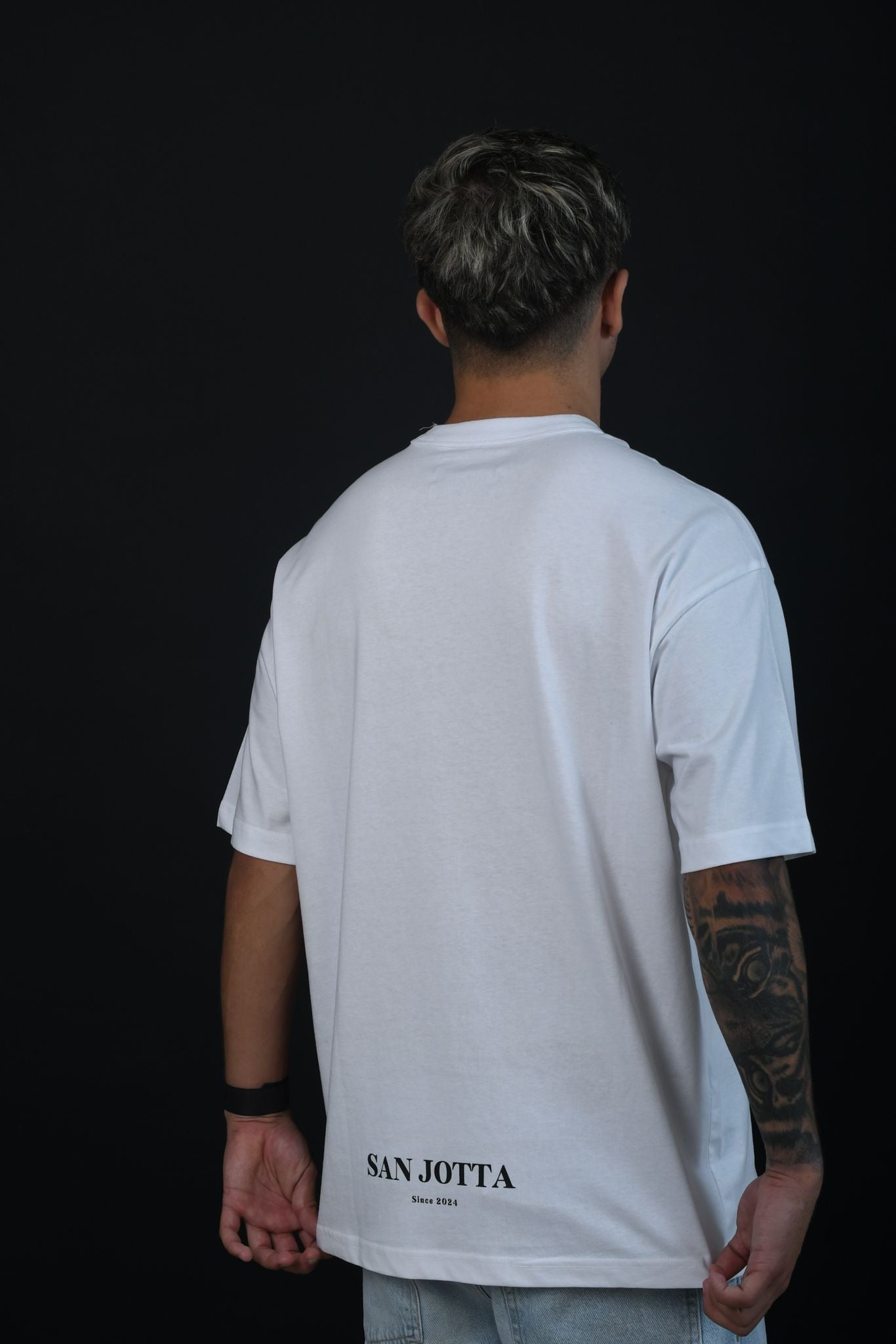 T-SHIRT WHITE